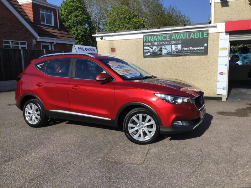 2018 MG MG Zs 1.5 Vti-Tech Excite Euro 6 (s/s) 5dr in Red — image 1