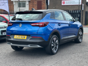 2019 Vauxhall Grandland X 1.2 Turbo Gpf Sport Nav SUV 5dr Petrol Manual Euro 6 (s/s) (130 Ps) in Blue — image 4