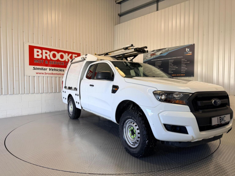 2017 Ford Ranger 2.2 Tdci Xl 4WD Euro 5 (s/s) 4dr (eco Axle) in White — image 1