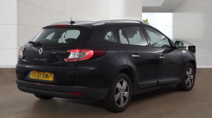 2011 Renault Megane 1.5 Dci Dynamique Tomtom Sport Tourer Euro 5 5dr in Black — image 4