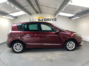 2015 Renault Scenic 1.5 Dci Dynamique Nav MPV 5dr Diesel Manual Euro 6 (s/s) (110 Ps) in Red — image 6