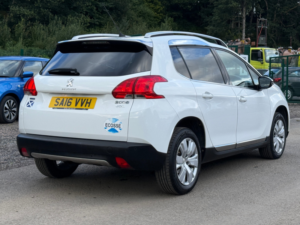 2016 Peugeot 2008 1.6 Bluehdi Allure SUV 5dr Diesel Manual Euro 6 (s/s) (100 Ps) in White — image 5