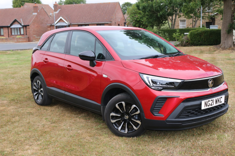 2021 Vauxhall Crossland 1.2 Se in Red — image 1