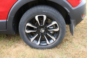 2021 Vauxhall Crossland 1.2 Se in Red — image 5