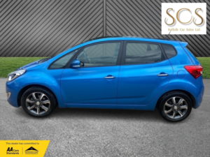2017 Hyundai Ix20 1.6 Ix20 Prem Nav 1.6 Automatic in Blue — image 4