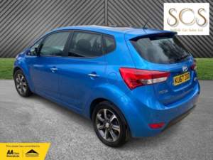 2017 Hyundai Ix20 1.6 Ix20 Prem Nav 1.6 Automatic in Blue — image 5