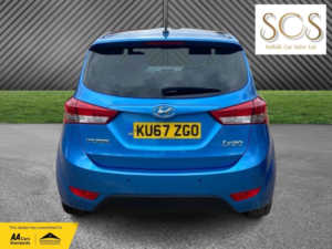 2017 Hyundai Ix20 1.6 Ix20 Prem Nav 1.6 Automatic in Blue — image 6