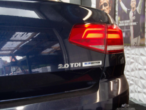 2015 Volkswagen Passat 2.0 Tdi Bluemotion Tech Se Euro 6 (s/s) 4dr in Blue — image 5