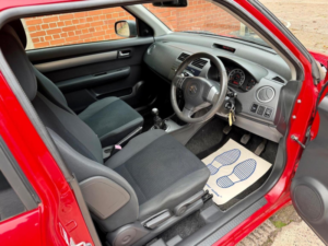 2010 Suzuki Swift 1.3 Sz2 3dr in Red — image 3