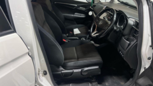 2018 Honda Jazz 1.3 I-Vtec Ex Euro 6 (s/s) 5dr in White — image 3