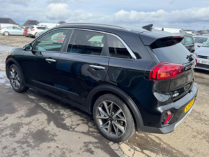2021 Kia Niro 1.6 Gdi 3 Dct Euro 6 (s/s) 5dr in Black — image 4