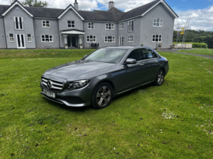 2017 Mercedes-Benz E Class 2.0 E200d Se Amg Spec,premium Plus,sat Nav,pan Roof,fsh in Grey — image 2