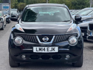 2014 Nissan Juke 1.6 Acenta CVT Euro 5 5dr in Black — image 4