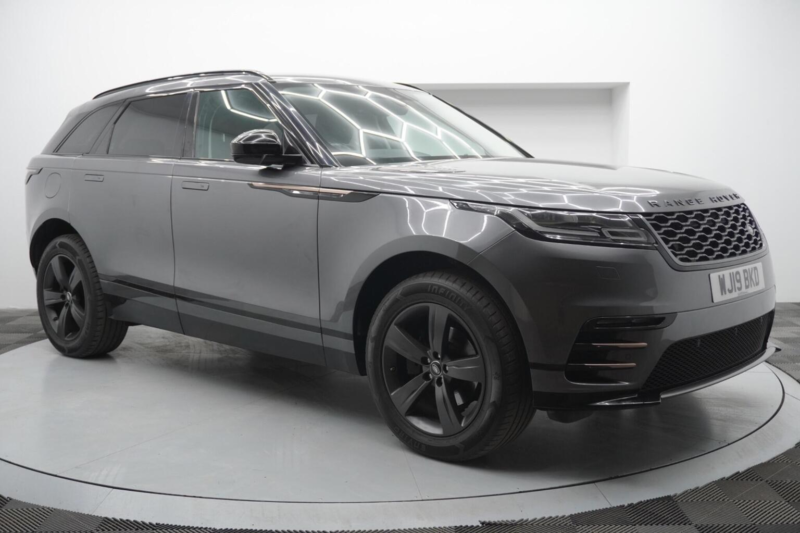 2019 Land Rover Range Rover Velar 2.0 D180 R-Dynamic S Auto 4WD Euro 6 (s/s) 5dr in Grey — image 1