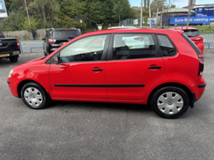 2007 Volkswagen Polo 1.2 E in Red — image 2