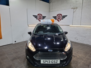 2013 Ford Fiesta 1.6 Tdci Econetic Titanium in Black — image 2