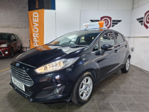 2013 Ford Fiesta 1.6 Tdci Econetic Titanium in Black — image 3