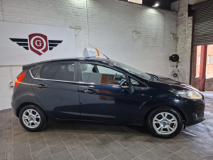 2013 Ford Fiesta 1.6 Tdci Econetic Titanium in Black — image 4