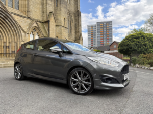 2017 Ford Fiesta 1.0 T Ecoboost St-Line in Grey — image 2