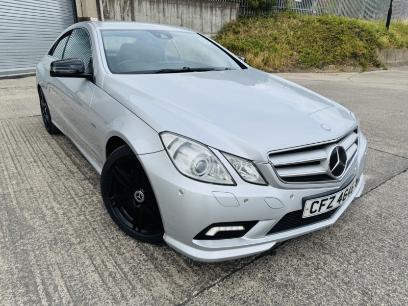 2010 Mercedes-Benz E Class 3.0 E350 Cdi V6 Blueefficiency Sport in Silver — image 1