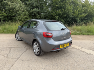 2014 SEAT Ibiza 1.6 Tdi Cr Fr in Grey — image 3