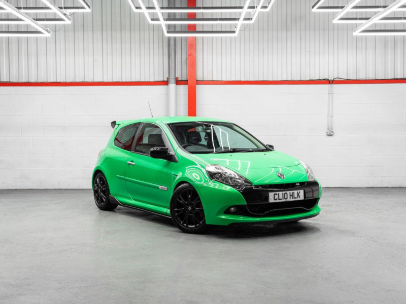 2010 Renault Clio 2.0 Renaultsport Euro 4 3dr in Green — image 1