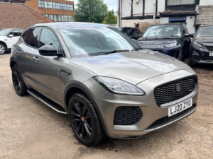 2020 Jaguar E-Pace R-Dynamic Hse in Silver — image 4