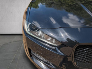 2019 Jaguar Xe 2.0i Gpf R-Sport Auto Euro 6 (s/s) 4dr in Black — image 3
