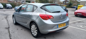 2014 Vauxhall Astra 1.6 Cdti Ecoflex Design in Silver — image 5