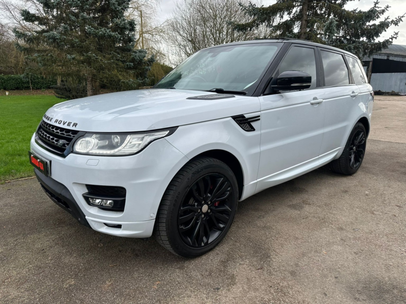 2014 Land Rover Range Rover Sport 3.0 Sdv6 [306] Autobiography Dynamic in White — image 1