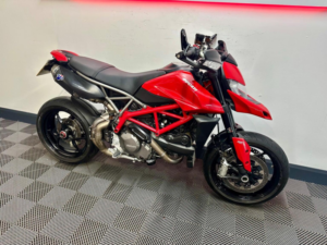 2018 Ducati Hypermotard 950 950 Euro 4 in Red — image 5