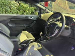 2015 Ford Fiesta 1.6 T Ecoboost St-3 in Blue — image 3