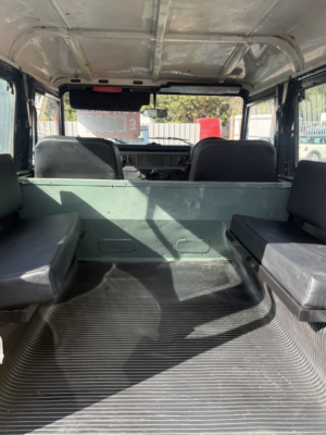 1991 Land Rover Defender 90 2.5 200tdi*beast*bargain*nice Refurb in Black — image 4