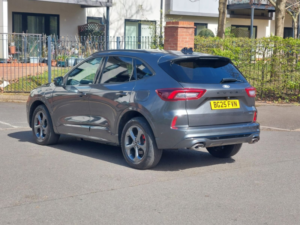 2025 Ford Kuga 2.5 Duratec 14.4kwh St-Line SUV 5dr Petrol Plug-In Hybrid CVT Euro 6 (s/s) (243 Ps) in Grey — image 4