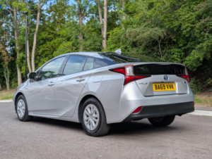 2019 Toyota Prius 1.8 Self-Charging Hybrid Automatic in Silver — image 5