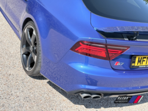 2017 Audi S7 4.0 Tfsi V8 Black Edition in Blue — image 6