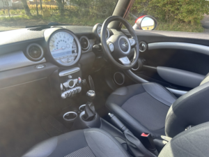 2010 MINI Cooper 1.6 Cooper S Convertible in Red — image 3