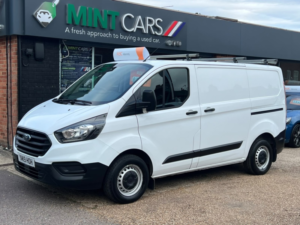2019 Ford Transit Custom 2.0 280 Ecoblue in White — image 4