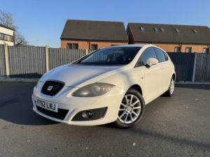 2012 SEAT Leon 1.6 Tdi Ecomotive Cr Se Copa in White — image 2