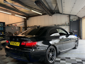 2010 BMW 3 Series 3.0 325d M Sport Coupe in Black — image 4