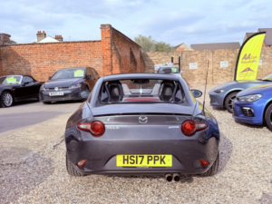 2017 Mazda Mx-5 Rf 2.0 Skyactiv-G Sport Nav in Grey — image 5