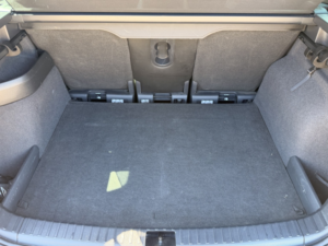 2018 Skoda Karoq 1.6 Tdi Se L in Grey — image 5