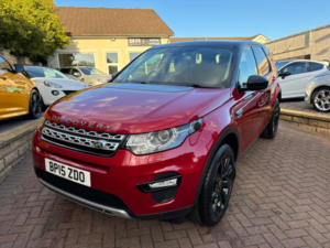 2015 Land Rover Discovery Sport 2.2 Sd4 Hse Auto 4WD Euro 5 (s/s) 5dr in Red — image 4