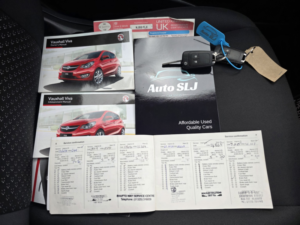 2016 Vauxhall Viva 1.0 I Se in White — image 3
