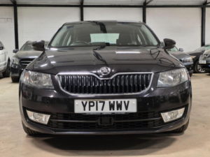 2017 Skoda Octavia 1.6 Tdi Se L Euro 6 (s/s) 5dr in Black — image 4