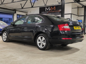 2017 Skoda Octavia 1.6 Tdi Se L Euro 6 (s/s) 5dr in Black — image 6