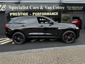 2019 Jaguar F-Pace 2.0 D180 R-Sport in Black — image 5