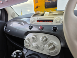 2010 Fiat 500 1.2 Lounge Hatchback 3dr Petrol Manual Euro 5 (s/s) (69 Bhp) in Grey — image 4
