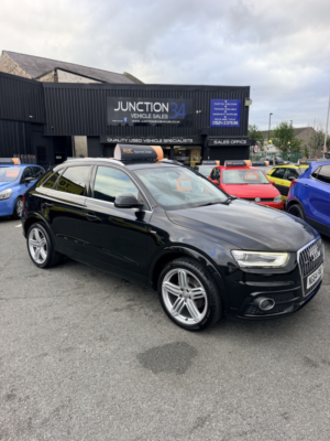2015 Audi Q3 2.0 Tdi S Line Plus in Black — image 4