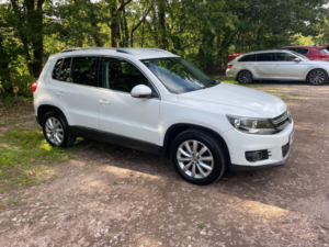 2014 Volkswagen Tiguan 1.4 Tsi Bluemotion Tech Match 2WD Euro 5 (s/s) 5dr in White — image 3
